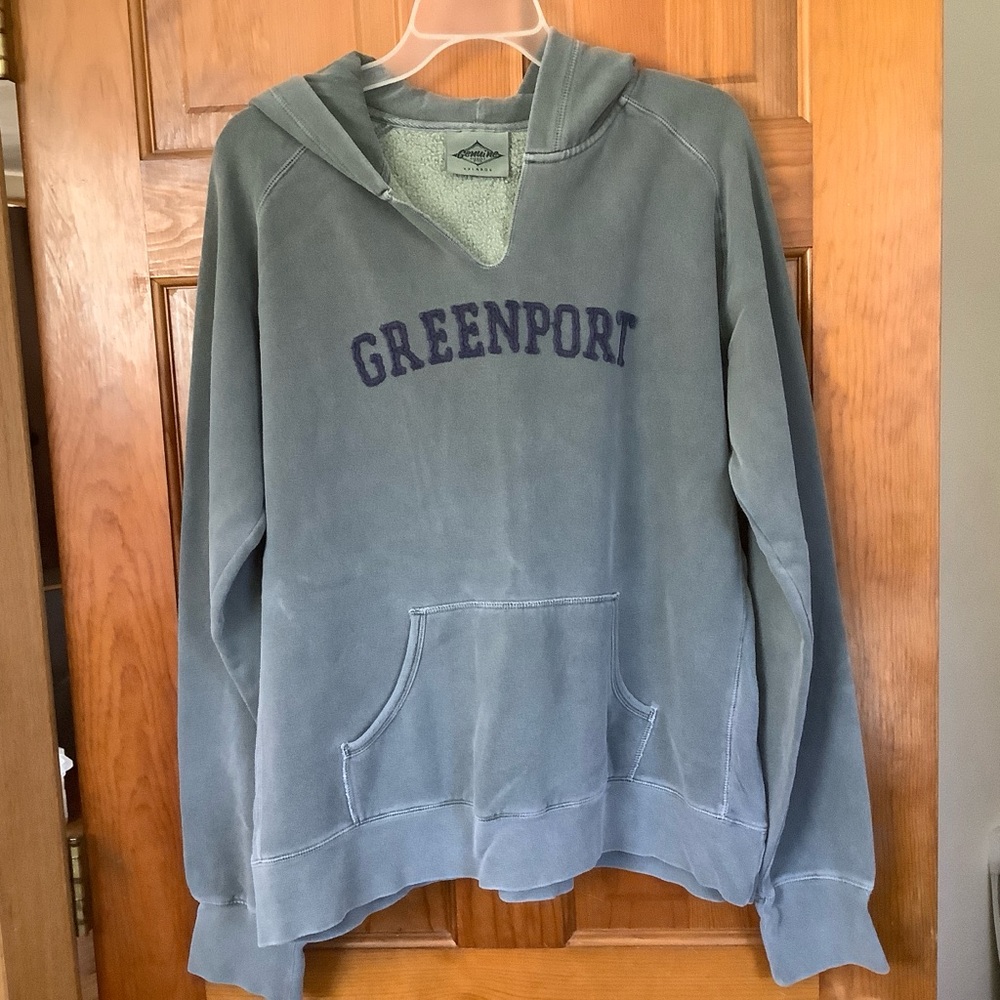 Hooded Greenport sweatshirt